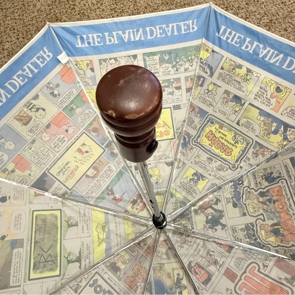 Vintage The Plain Dealer Comic Umbrella Rare Beetle Bailey Blondie Peanuts - Picture 8 of 11